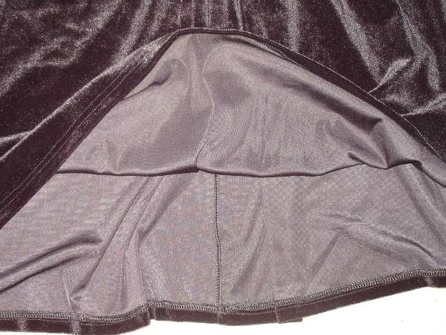 未使用タグ付☆チョーカー風デザイン*ベロア地ワンピース*黒 < 女性ファッション 未使用タグ付☆チョーカー風デザイン*ベロア地ワンピース*黒 < 女性ファッションの