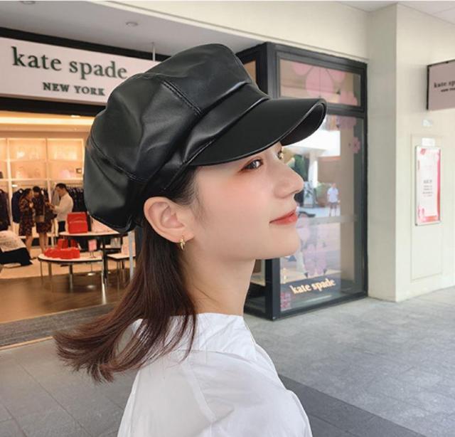 送料無料 レディース フェイクレザー キャスケット ブラック < 女性ファッション  送料無料 レディース フェイクレザー キャスケット ブラック < 女性ファッションの