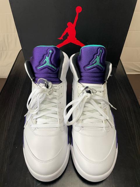 新品 AIR JORDAN 5 RETRO GRAPE 2013 136027-108 エア ジョーダン 5 オリジナルカラー < ブランド  新品 AIR JORDAN 5 RETRO GRAPE 2013 136027-108 エア ジョーダン 5 オリジナルカラー < ブランドの