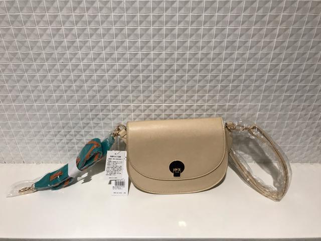 新品タグ付き ショルダーバッグ < 女性ファッション  新品タグ付き ショルダーバッグ < 女性ファッションの