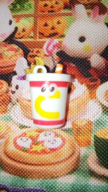 マスコット入り入浴剤バスボールバスボムバーガーコンクスBURGER CONXドリンクカップネックレスキーホルダーにも < インテリア/ライフ  マスコット入り入浴剤バスボールバスボムバーガーコンクスBURGER CONXドリンクカップネックレスキーホルダーにも  < インテリア/ライフの