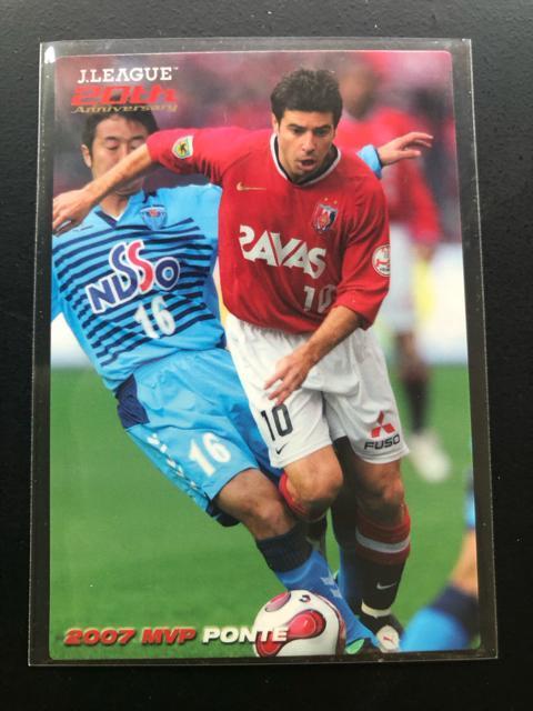 2013カルビーサッカーJチップス第1弾/歴代MVP-11・浦和レッズ・ポンテ < トレーディングカード  2013カルビーサッカーJチップス第1弾/歴代MVP-11・浦和レッズ・ポンテ  < トレーディングカードの