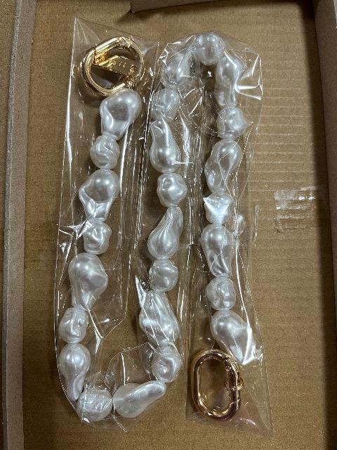 素敵なあの人雑誌付録★TABASAタバサ★バロックパール調 チェーンアクセサリー < 女性アクセサリー/時計 素敵なあの人雑誌付録★TABASAタバサ★バロックパール調 チェーンアクセサリー < 女性アクセサリー/時計の