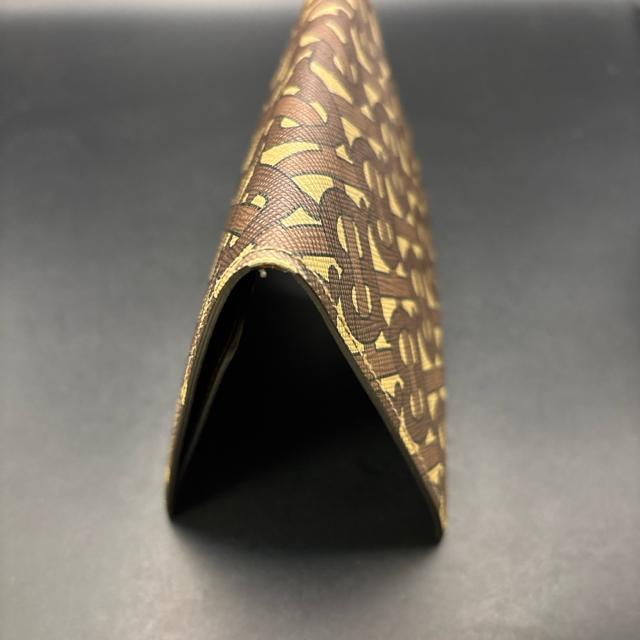 ���� BURBERRY �o�[�o���[ TB���S �p�X�|�[�g�P�[�X �� �u�����h�� 