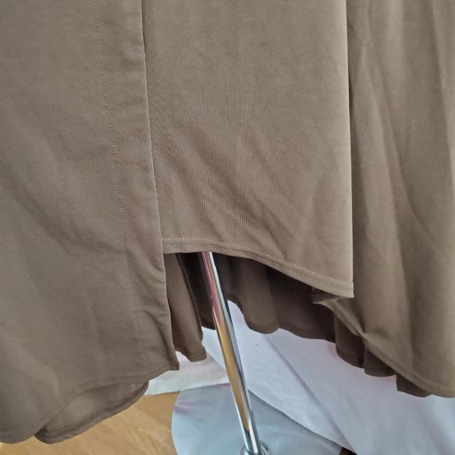 ★シルエットがオシャレ!アシメ系ロングスカート★M★ < 女性ファッション  ★シルエットがオシャレ!アシメ系ロングスカート★M★ < 女性ファッションの