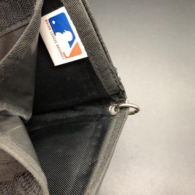 即決 MLB ニューヨークヤンキース 二つ折り財布 < 男性ファッション  即決 MLB ニューヨークヤンキース 二つ折り財布 < 男性ファッションの