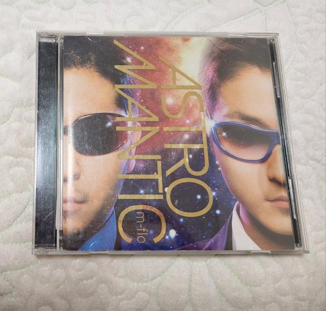 m-floAoASTROMANTIC   CD/DVD/rfI 