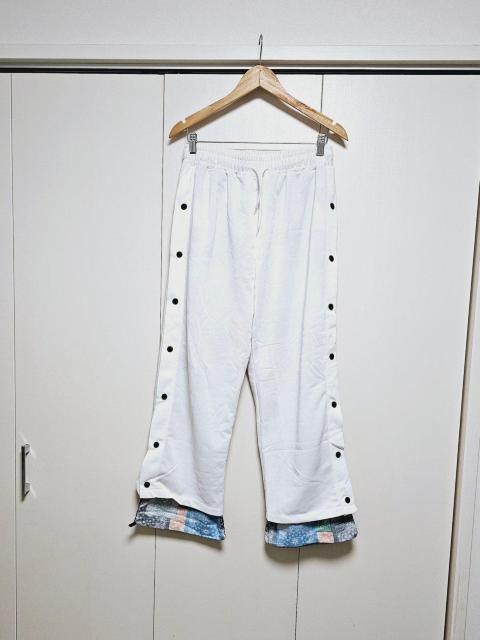 新品 askisr 裾ペイズリー柄 白スウェットワイドパンツ XL < 男性ファッション 新品 askisr 裾ペイズリー柄 白スウェットワイドパンツ XL < 男性ファッションの