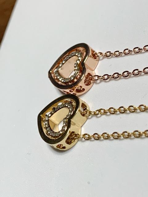 ダブルハートデザインネックレス(ピンク&イエロー)   2本組セット オマケ付き < 女性アクセサリー/時計  ダブルハートデザインネックレス(ピンク&イエロー)   2本組セット オマケ付き < 女性アクセサリー/時計の