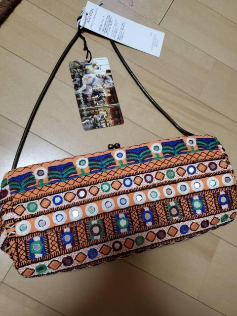 ^OtViGRACE CONTINENTAL ܌obNB    iB   uh 