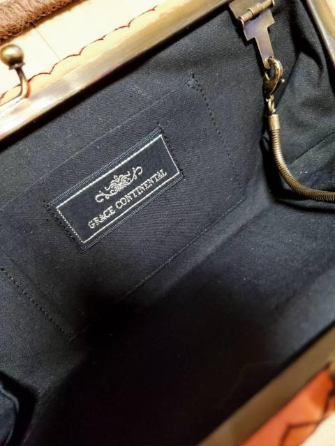 ^OtViGRACE CONTINENTAL ܌obNB    iB  uh 