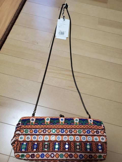 ^OtViGRACE CONTINENTAL ܌obNB    iB  uh 