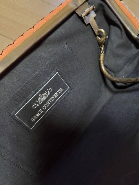 ^OtViGRACE CONTINENTAL ܌obNB    iB  uh 