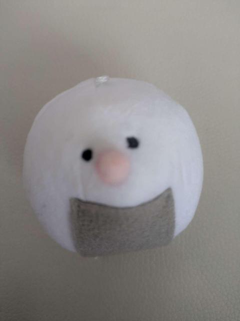 ふわふわおにぎりマスコット キーホルダー 白い丸型ぬいぐるみ < おもちゃ ふわふわおにぎりマスコット キーホルダー 白い丸型ぬいぐるみ < おもちゃの