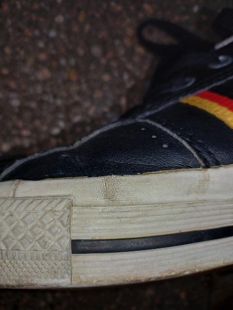 CONVERSE ローカットスニーカー コンバース サイズ26cm ドイツ柄 < ブランド CONVERSE ローカットスニーカー コンバース サイズ26cm ドイツ柄 < ブランドの