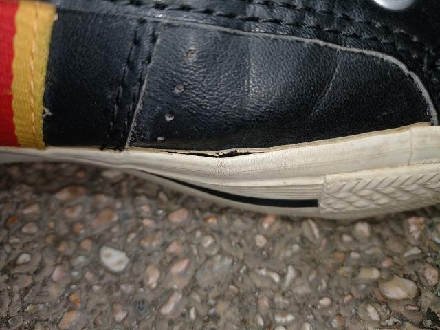 CONVERSE ローカットスニーカー コンバース サイズ26cm ドイツ柄 < ブランド CONVERSE ローカットスニーカー コンバース サイズ26cm ドイツ柄 < ブランドの