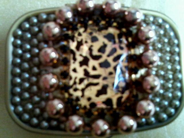 ヒョウ柄付きピルケース◆ < 女性ファッション  ヒョウ柄付きピルケース◆ < 女性ファッションの