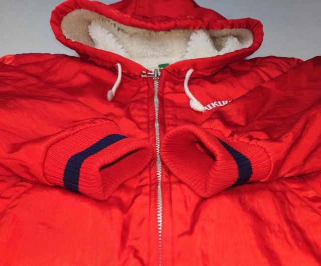 美品★ミキハウス★110サイズ★スタジャン★フード付★ボア付★キッズスタジャン★男の子★男女兼用★幼児防寒着★かわいい★送料無料 < キッズ/ベビー  美品★ミキハウス★110サイズ★スタジャン★フード付★ボア付★キッズスタジャン★男の子★男女兼用★幼児防寒着★かわいい★送料無料 < キッズ/ベビーの