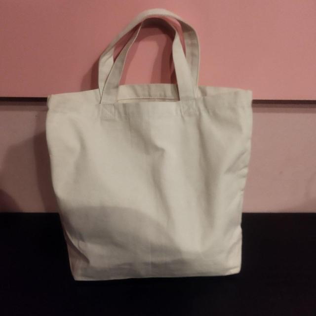 100%オレンジ イラスト 女の子 キャンバス地トートバック シティリビング < 女性ファッション  100%オレンジ イラスト 女の子 キャンバス地トートバック シティリビング < 女性ファッションの