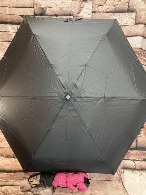 送料無料!バッグに掛けれて便利!可愛いドット柄とクマちゃんのぬいぐるみ付き 折り畳み雨傘1本 < 女性ファッション  送料無料!バッグに掛けれて便利!可愛いドット柄とクマちゃんのぬいぐるみ付き 折り畳み雨傘1本 < 女性ファッションの