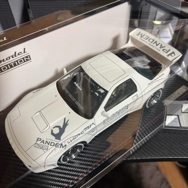 未開封 新品 イグニッションモデル 1/18 PANDEM RX-7 < ホビー  未開封 新品 イグニッションモデル 1/18 PANDEM RX-7 < ホビーの