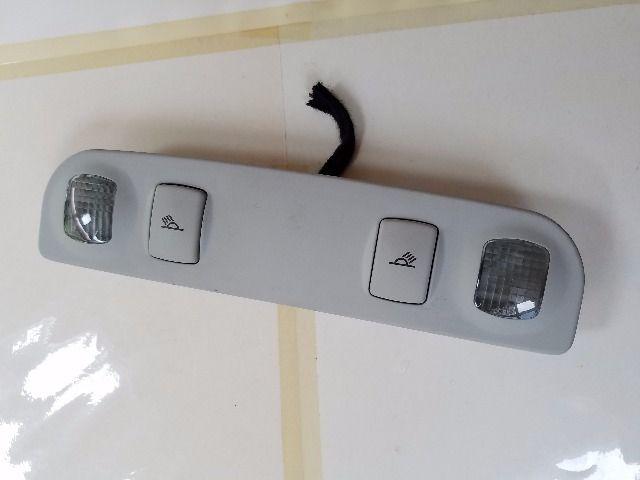 ☆アウディ A4 ルームランプセット センター部☆ < 自動車/バイク ☆アウディ A4 ルームランプセット センター部☆ < 自動車/バイク