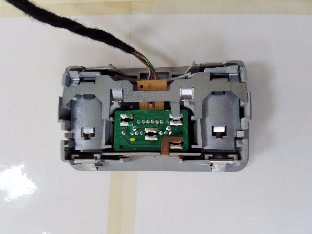 ☆アウディ A4 ルームランプセット センター部☆ < 自動車/バイク ☆アウディ A4 ルームランプセット センター部☆ < 自動車/バイク