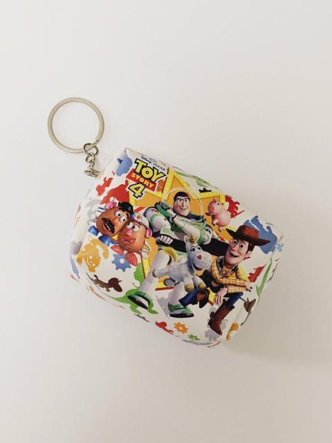 DISNEY  トイストーリー カラフル ポーチ 白 キーホルダー < アニメ/コミック/キャラクター  DISNEY  トイストーリー カラフル ポーチ 白 キーホルダー  < アニメ/コミック/キャラクターの