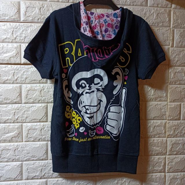 RADIC COLOR★新品★半袖パーカー/ブラック < 女性ファッション  RADIC COLOR★新品★半袖パーカー/ブラック < 女性ファッションの