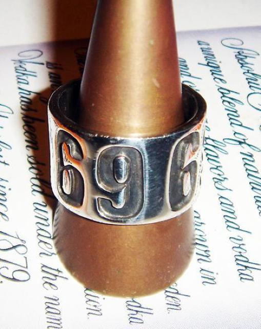 バリ シルバー Rock 69 ロック リング Silver925 < 男性アクセサリー/時計  バリ シルバー Rock 69 ロック リング Silver925 < 男性アクセサリー/時計の