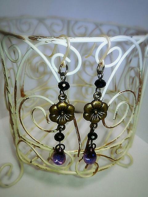 金古美お花コネクターアメジスト雫ジェットスワロ樹脂フック☆ < 女性アクセサリー/時計  金古美お花コネクターアメジスト雫ジェットスワロ樹脂フック☆  < 女性アクセサリー/時計の