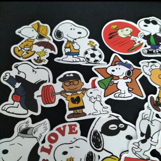 スヌーピー防水ステッカー 30枚 D < アニメ/コミック/キャラクター  スヌーピー防水ステッカー 30枚 D < アニメ/コミック/キャラクターの