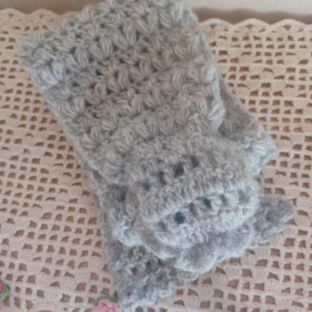 ☆Hand made☆ 薔薇のミニマフラー*グレー < ペット/手芸/園芸 ☆Hand made☆ 薔薇のミニマフラー*グレー < ペット/手芸/園芸の