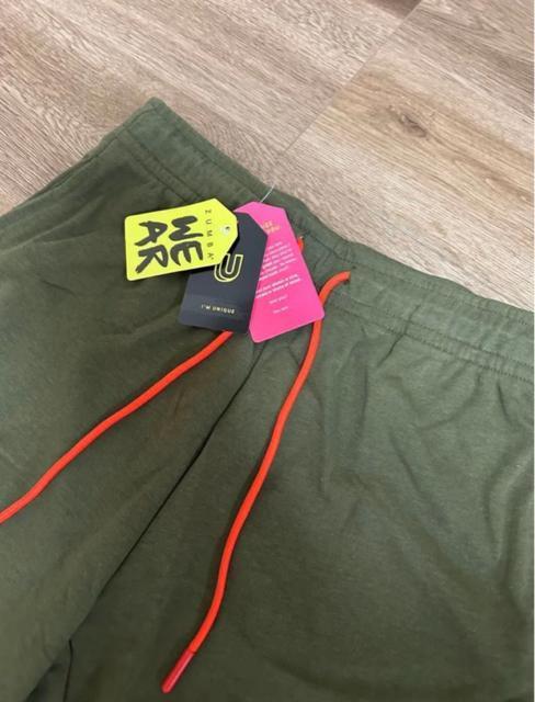 ZUMBA ズンバ スウェットパンツ I LOVE ZUMBA カーキ Mサイズ < 女性ファッション ZUMBA ズンバ スウェットパンツ I LOVE ZUMBA カーキ Mサイズ < 女性ファッションの