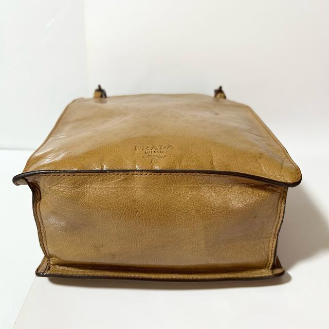 PRADA プラダ レザー プラスチックチェーン ハンドバッグ G金具 ライトブラウン < ブランド PRADA プラダ レザー プラスチックチェーン ハンドバッグ G金具 ライトブラウン < ブランドの
