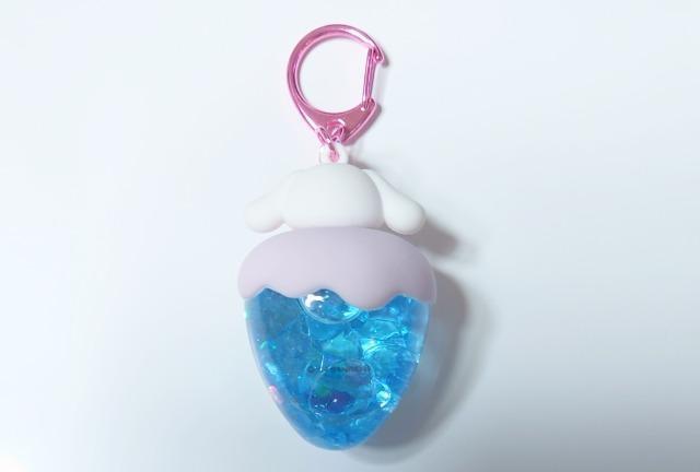 シナモロール★カラフル いちごドーム キーホルダー < アニメ/コミック/キャラクター シナモロール★カラフル いちごドーム キーホルダー < アニメ/コミック/キャラクターの