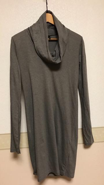 BENETTON オフタートルロングカットソー  グレー  未使用 < 女性ファッション  BENETTON オフタートルロングカットソー  グレー  未使用 < 女性ファッションの