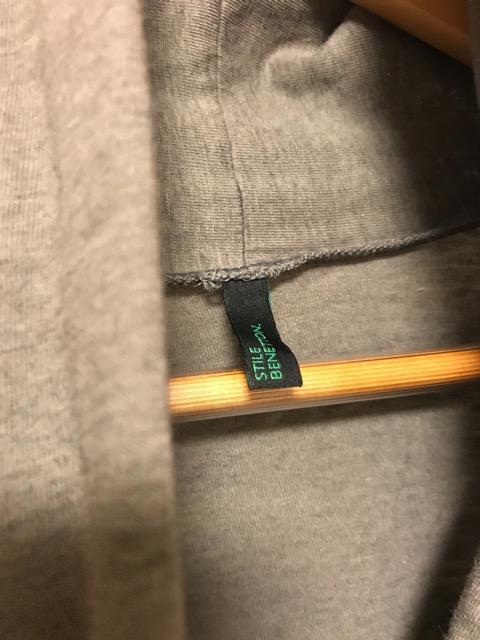 BENETTON オフタートルロングカットソー  グレー  未使用 < 女性ファッション  BENETTON オフタートルロングカットソー  グレー  未使用 < 女性ファッションの