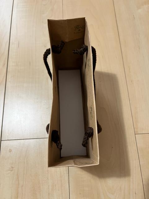 IL BISONTE(イルビゾンテ) 紙袋/買物袋/手提げ袋 2枚セット < ブランド IL BISONTE(イルビゾンテ) 紙袋/買物袋/手提げ袋 2枚セット < ブランドの