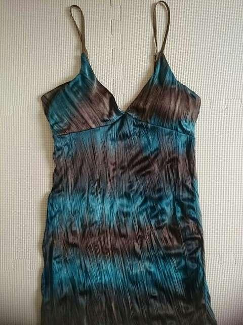 SERIOUS RICH☆カップ付キャミワンピース★タイダイ柄☆インナーにも★ < 女性ファッション  SERIOUS RICH☆カップ付キャミワンピース★タイダイ柄☆インナーにも★ < 女性ファッションの