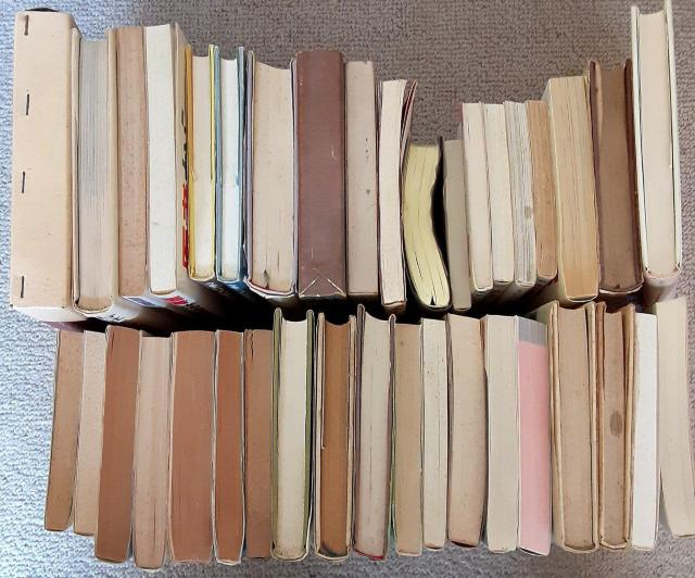 本 38冊セット 文芸書 実用書 ビジネス書 ノンフィクション 健康 エッセイ 自己啓発 経営 まとめ売り ジャンル様々 < 本/雑誌  本 38冊セット 文芸書 実用書 ビジネス書 ノンフィクション 健康 エッセイ 自己啓発 経営 まとめ売り ジャンル様々 < 本/雑誌の