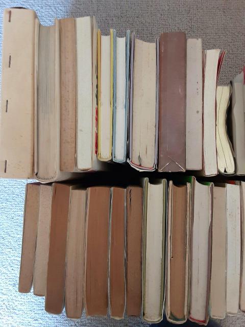 本 38冊セット 文芸書 実用書 ビジネス書 ノンフィクション 健康 エッセイ 自己啓発 経営 まとめ売り ジャンル様々 < 本/雑誌  本 38冊セット 文芸書 実用書 ビジネス書 ノンフィクション 健康 エッセイ 自己啓発 経営 まとめ売り ジャンル様々 < 本/雑誌の