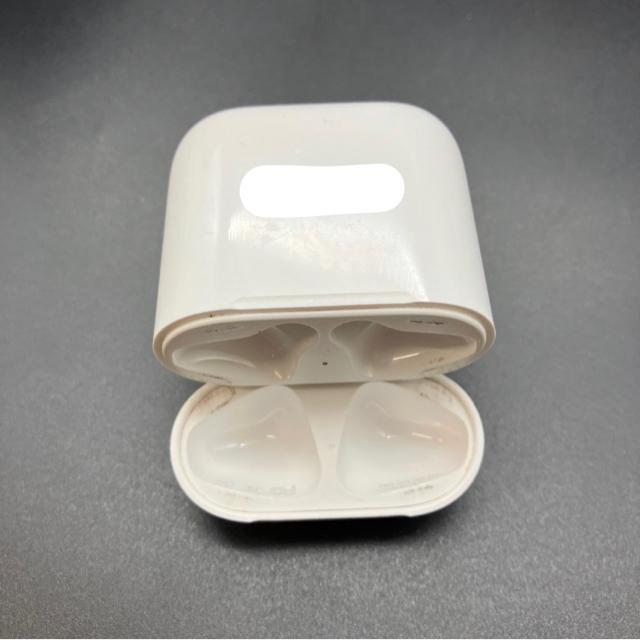   Apple Abv AirPods [dP[X̂ A1602  Ɠd/AV 