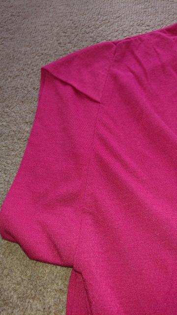 未使用!美品!ショッキングピンクのカットソー < 女性ファッション  未使用!美品!ショッキングピンクのカットソー < 女性ファッションの