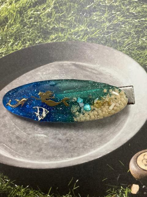 ハンドメイド レジン ヘアクリップ 2点セット < 女性ファッション  ハンドメイド レジン ヘアクリップ 2点セット < 女性ファッションの