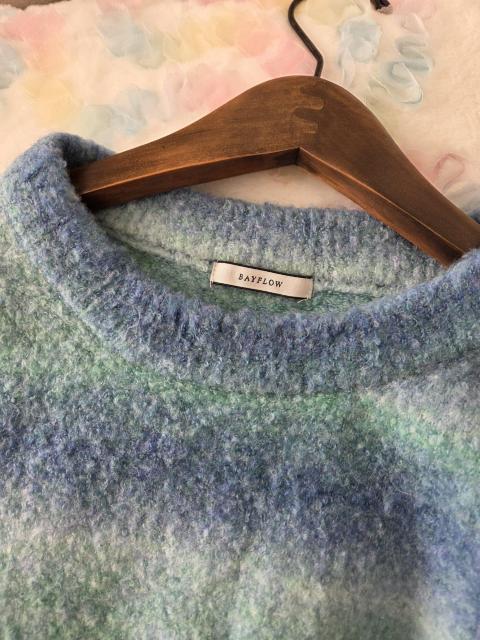 BAYFLOWニット★ブルー系グラデーションのふわふわニット < ブランド BAYFLOWニット★ブルー系グラデーションのふわふわニット < ブランドの