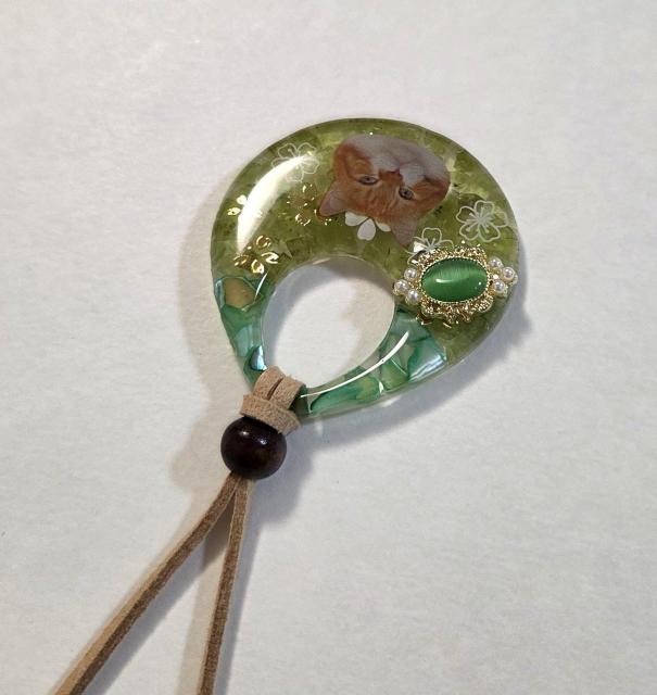 茶ネコペリドットレジンネックレス☆ かわいいペンダント ペリドットレジンネックレス 天然石レジンネックレス 猫 ねこ < 女性ファッション 茶ネコペリドットレジンネックレス☆ かわいいペンダント ペリドットレジンネックレス 天然石レジンネックレス 猫 ねこ < 女性ファッションの