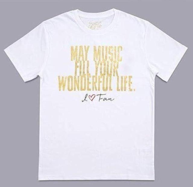 安室奈美恵 Final Space Tシャツ(ホワイト/XLサイズ) < タレントグッズ  安室奈美恵 Final Space Tシャツ(ホワイト/XLサイズ)  < タレントグッズの