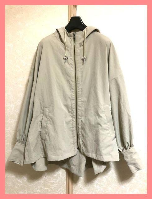 ☆BONLECILL☆超美品♪ボリュームギャザーバルーン袖マウンテンパーカー☆ < 女性ファッション  ☆BONLECILL☆超美品♪ボリュームギャザーバルーン袖マウンテンパーカー☆ < 女性ファッションの