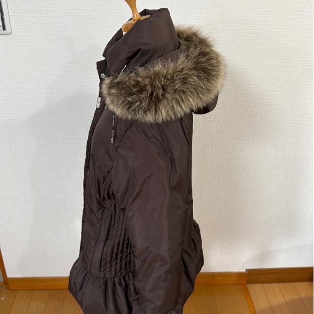 【新品未使用品】BALMAIN ダウンコート フォックスファー 裏地総柄 Mサイズ < 女性ファッション  【新品未使用品】BALMAIN ダウンコート フォックスファー 裏地総柄 Mサイズ < 女性ファッションの